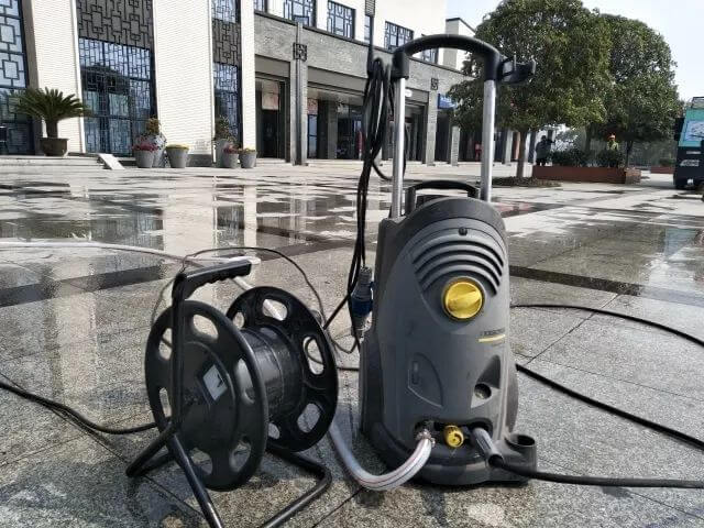 高压洗地机