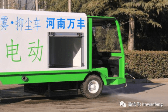 采用消防车式卷闸门、水接口